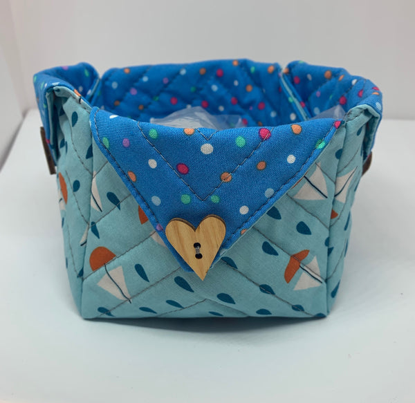 Medium fabric box